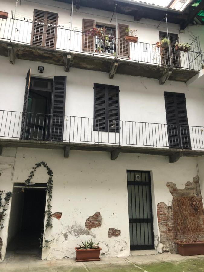 Dolce Eporedia Intero Alloggio Nel Centro Storico Ivrée Extérieur photo