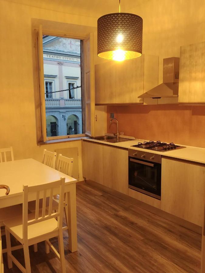 Dolce Eporedia Intero Alloggio Nel Centro Storico Ivrée Extérieur photo